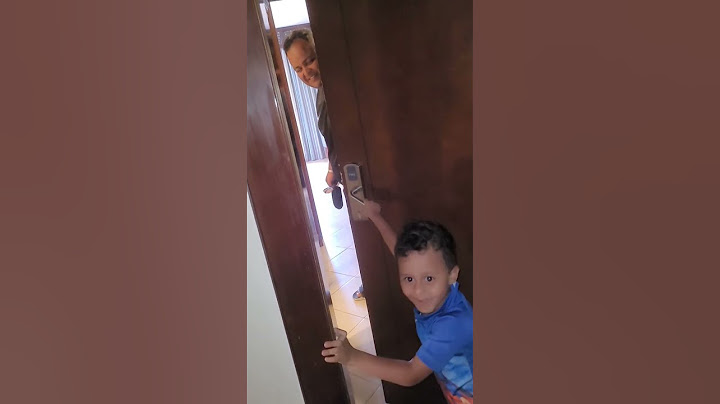 حبست بابا جوا الاوضه 🤣🤪 #funny #لمار #cute #كوميديات #monkeychallenge #comedy #cute #اكسبلور