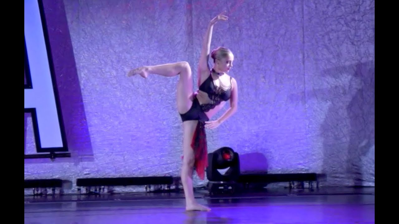 Alexandra Pignone // Atrevida