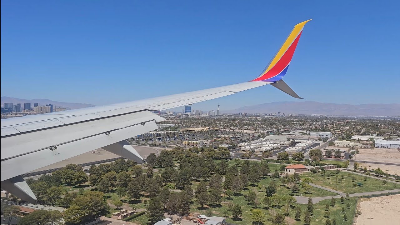 Southwest Airlines Boeing 737-800 Landing - Las Vegas Harry Reid International Airport