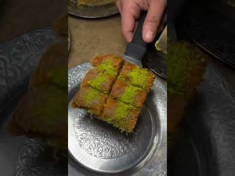 Pistachio Baklava Sweetsحلويات بقلاوة بالفستق Explore Baklava Food