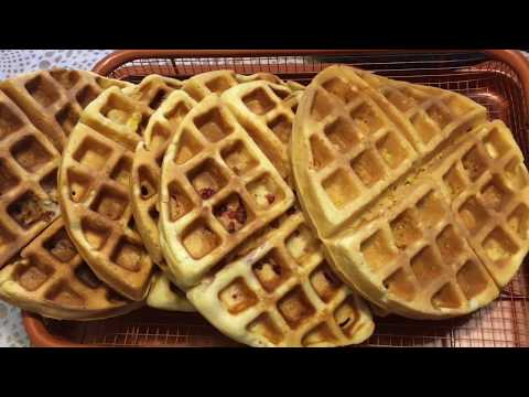 Video: Yuav Ua Li Cas Ci Waffles Nyob Rau Hauv Lub Waffle Hlau