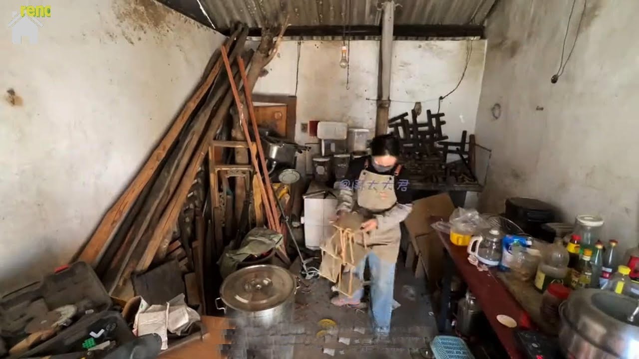 Идеальное преображение! Разведенная женщина переоборудовала старый дом бабушки в красивую виллу