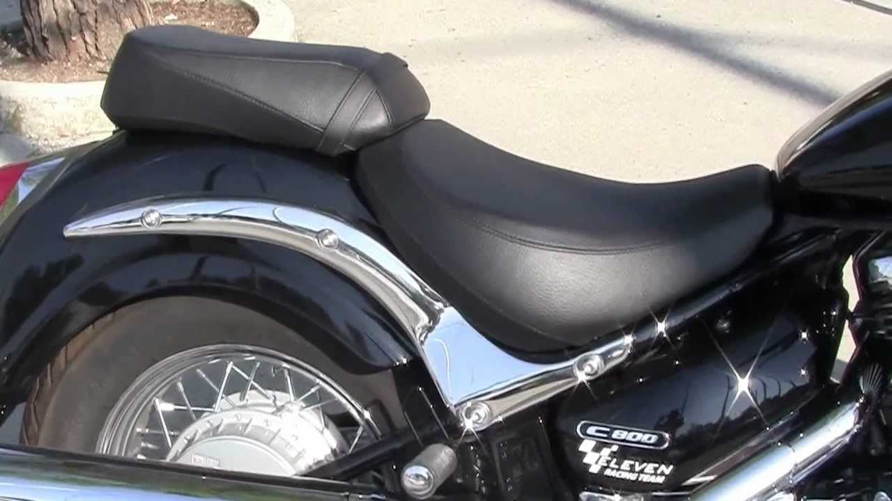 SUZUKI INTRUDE CLASSIC C 800