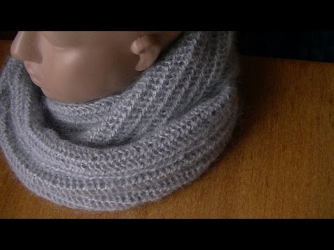 Объемный шарф спицами из мохера