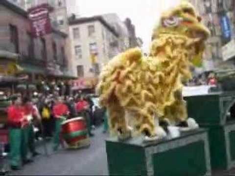 NYULDDT lion dance performance in chinatown new york