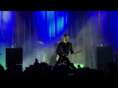 5 Seconds Of Summer- Youngblood (5sos3 Tour: Silver Spring MD 04/10/18)