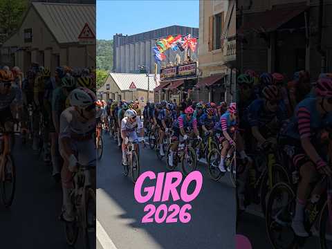 Video GIRO D'ITALIA 2026, TAPPA 12: entrata del gruppo a Vado Ligure ??