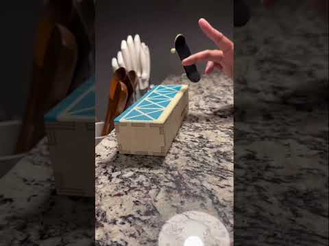 Session x Teak Shred Ledge | #fingerboard #shorts