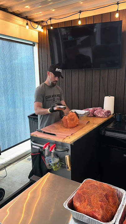BBQ Pulled Pork That Blew Away a Grad Party Crowd!