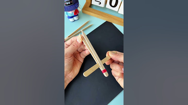 Don't throw away the used ice cream sticks. You can make interesting snacks clips with your childre