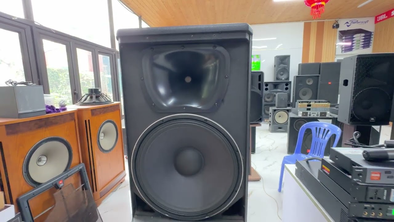 Loa jbl Combo MRX515 rất hợp lý cho ae 