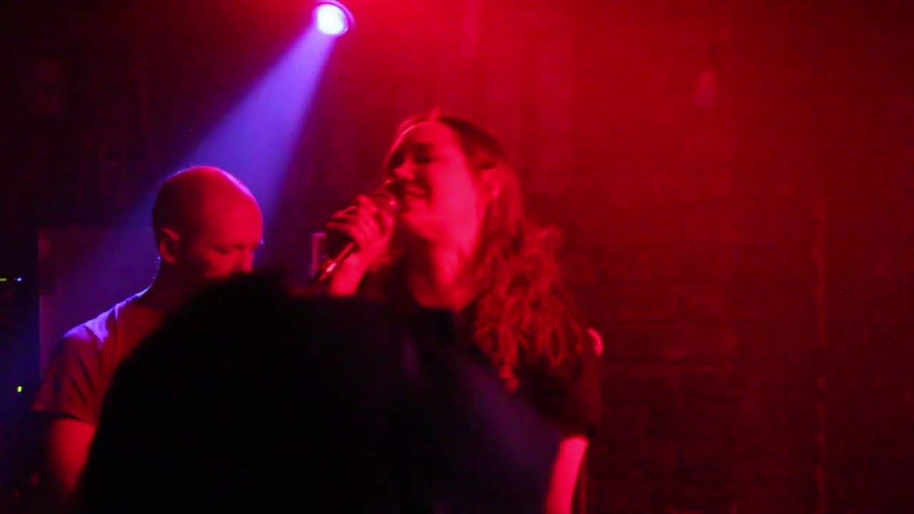 SVARTA HAVET - ALLA SOVER (OFFICIAL VIDEO)