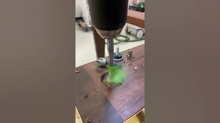 How to fix a wobbly table🍽 #diy #woodwork #design #howto #short