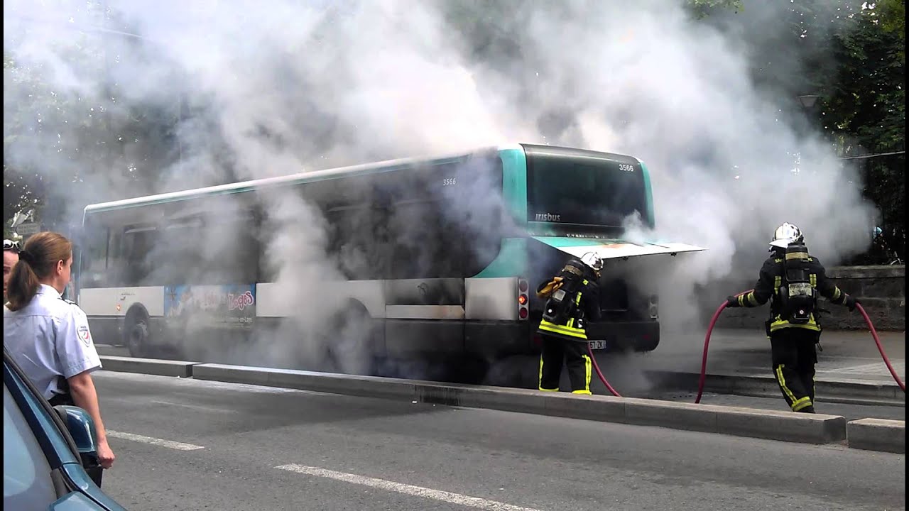 Bus en feu !!