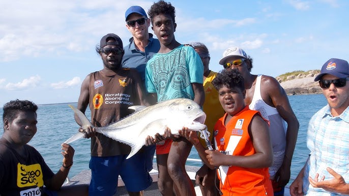 Is this the second best spear fisherman in the world? Fishing the Wild  FLASHBACK 