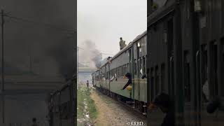 Departure ||RRBD #crowded #train #departure #from #tejgaon #dhaka #bangladesh #railway #travel #rail