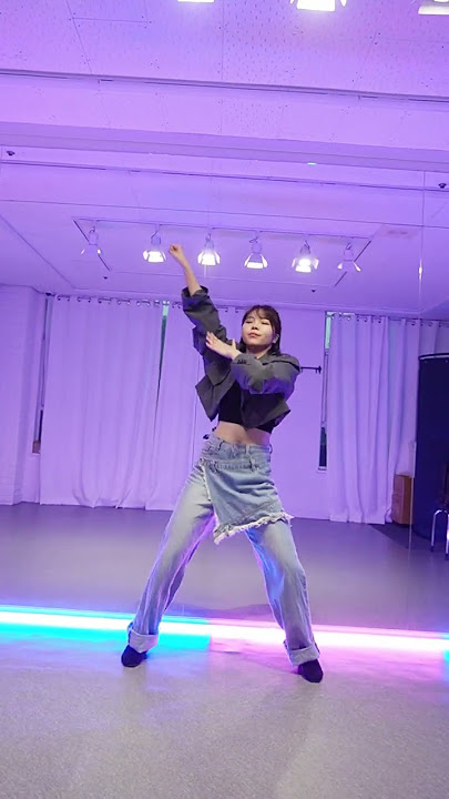 LE SSERAFIM (르세라핌) 'ANTIFRAGILE' Dance Cover by Kathleen Carm