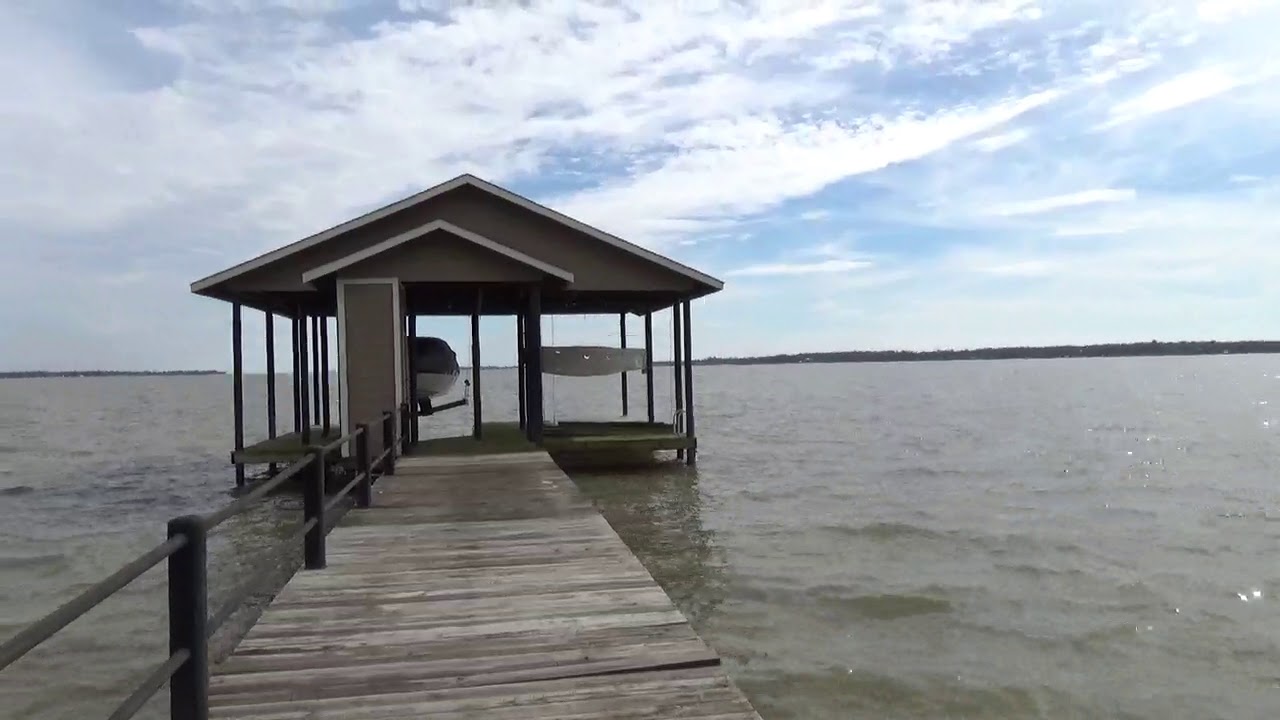 SOLD Cedar Creek Lake Guy Buyer Tours 207 Seaside DR Gun Barrel City
