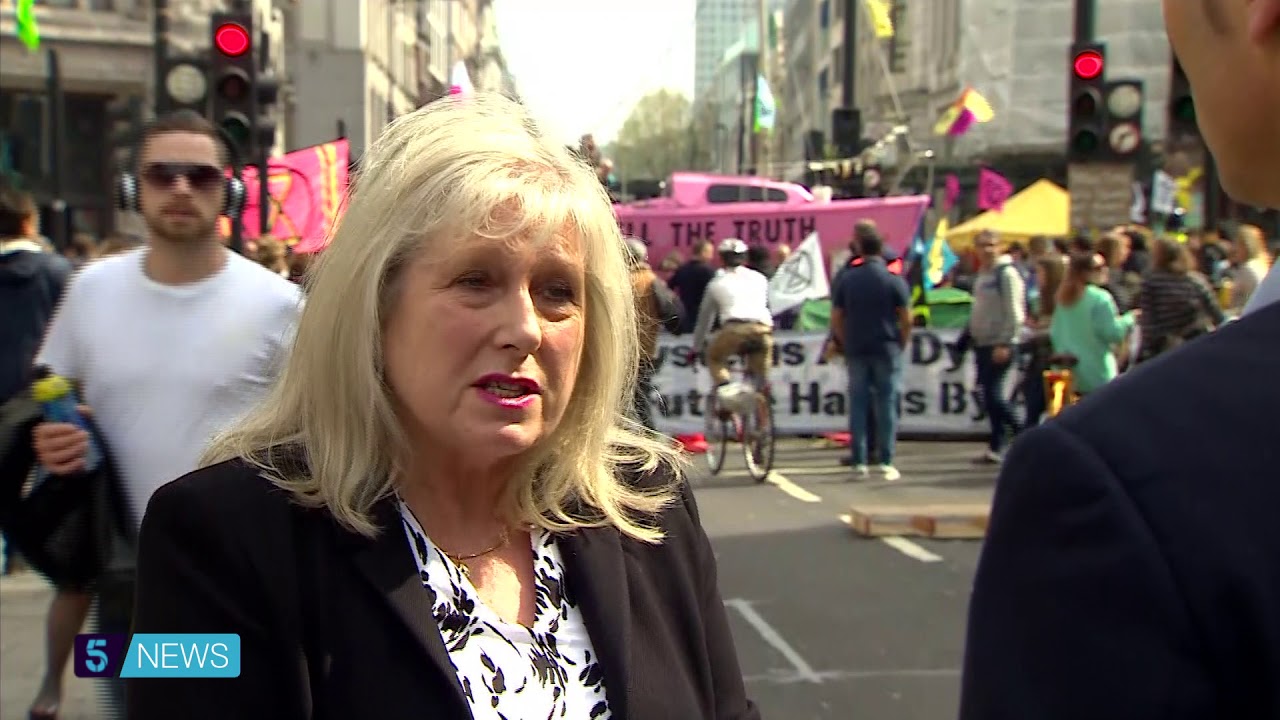 Extinction Rebellion day four: police arrests rise to more than 460 | 5 News