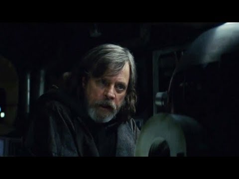 star-wars-viii:-the-last-jedi-|-luke-skywalker-and-r2-d2-reunite