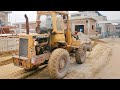 Crazy Caterpillar Loader - Oldest Machine