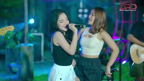 Vita Alvia Ft. Lala Widy - Tania | A Su Lama Suka Dia (Official Music Video)