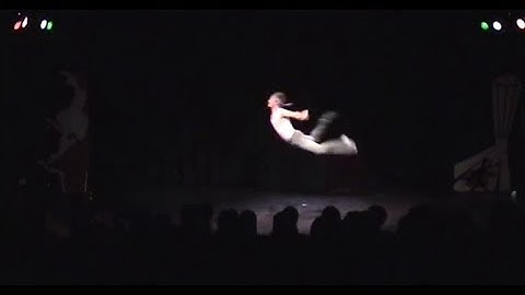 CSE Revue 2005 - Sin CSE | DVD Easter Egg