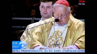Kard. Dziwisz: „Nie ma Kościoła toruńskiego ani łagiewnickiego,