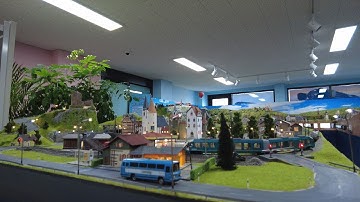 모형자동차의 자율주행 /신호등과 건널목 교통준수는 기본 Automated running of Open Car System 🚗