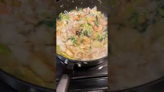 Shrimp fried rice rice shrimp egg leek soysauce