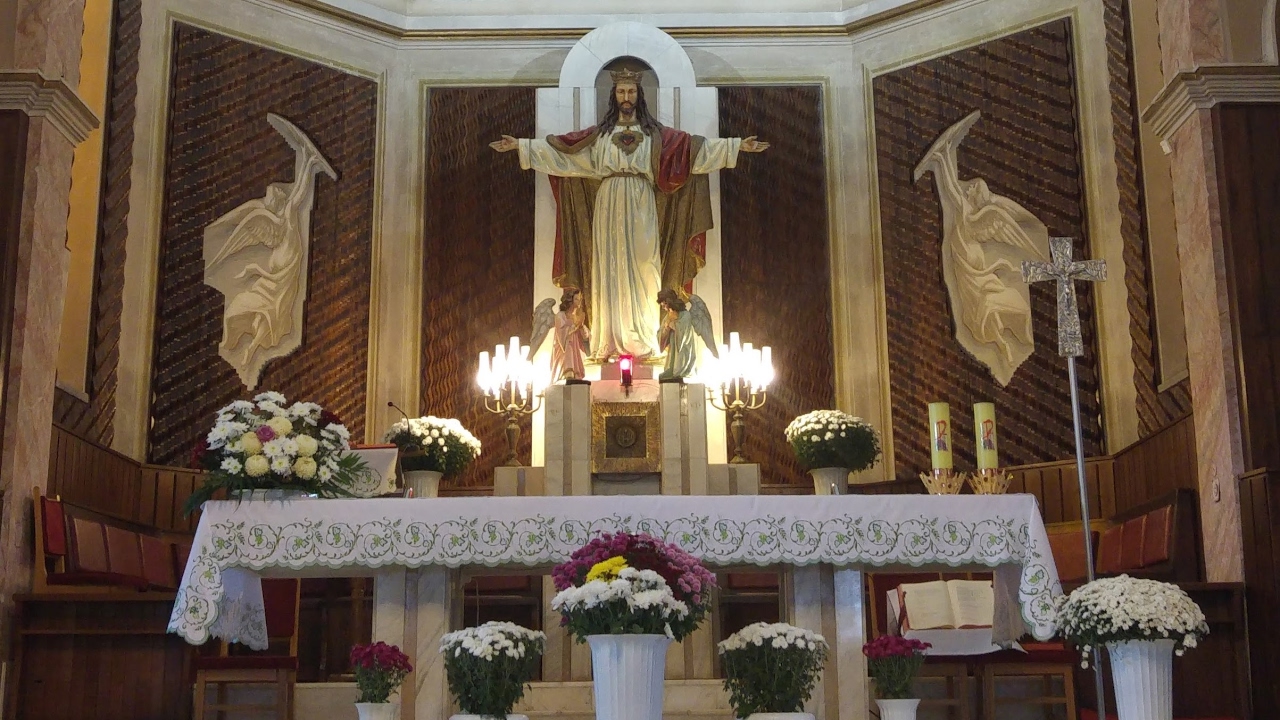 † Sfânta Liturghie, 07:00, 16.09.2019, Parohia Ss. Ap. Petru si Paul Onesti
