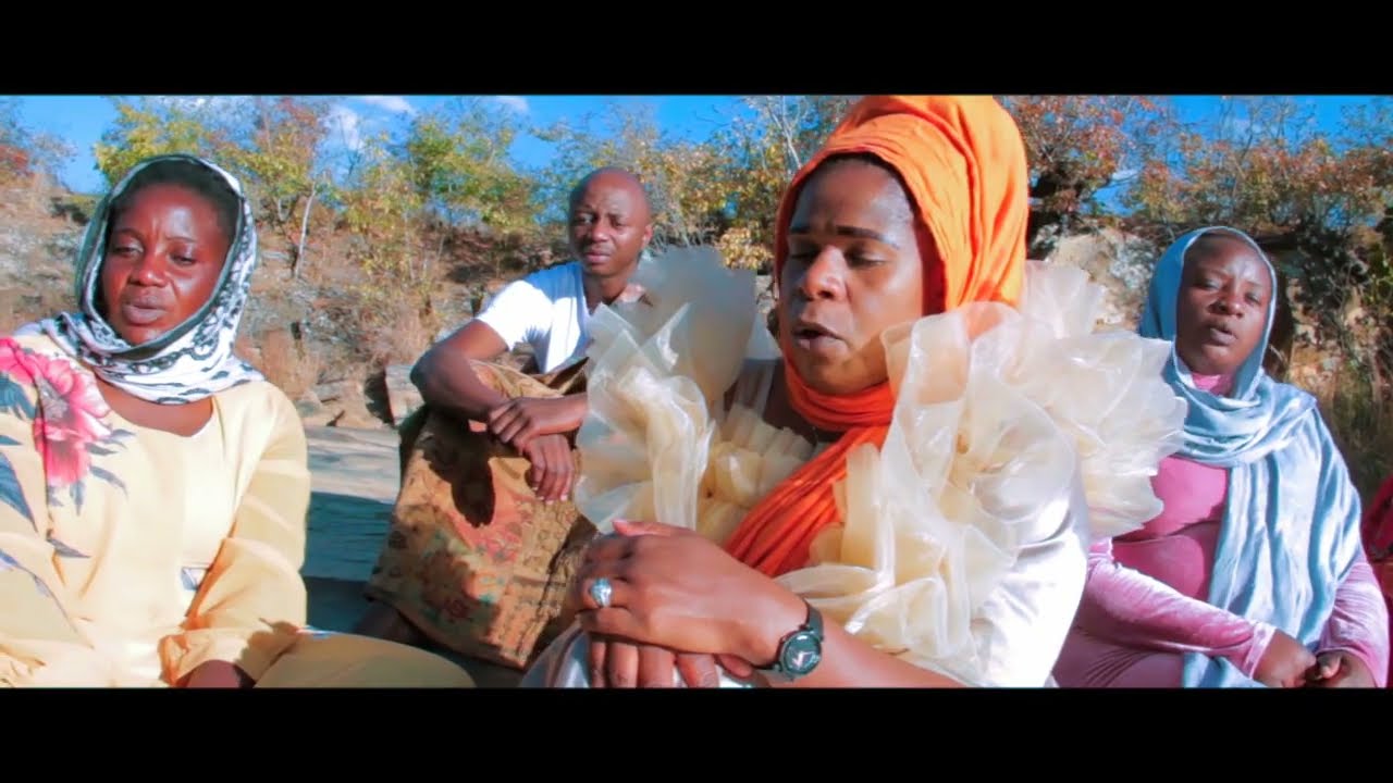 Dorcas Moyo - Ndoimba Sei ( Official Music Video )