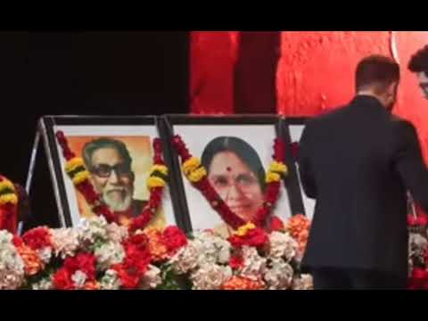 SALMAN KHAN removed his shoes before paying tribute to BALASAHAB