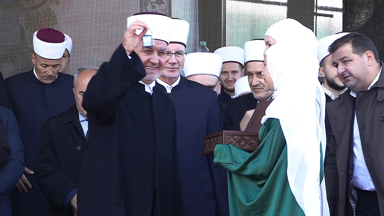 U Gradačcu svečano otvorena obnovljena Sviračka džamija, najstarija sačuvana građevina u tom gradu