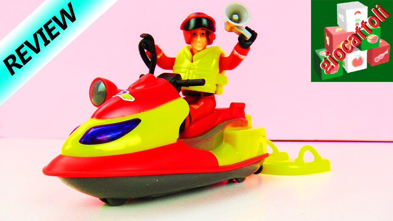 Vi presentiamo Sam il pompiere con la moto d acqua Vi presentiamo Sam il pompiere con la moto d acqua