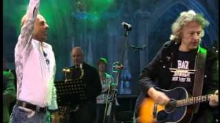 Video thumbnail of "Wolfgang Niedecken & Bläck Fööss - Övverall nur Pänz 2010"