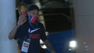Football/Champions League: PSG players return to hotel after final loss | AFP screenshot 5