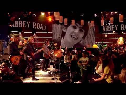 Golden Slumbers/Carry That Weight/The End - Abbey Road Special | The Analogues