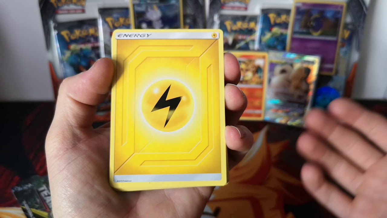 Pokémon team up/burning shadows did I pull charizard? was it a rainbow rare? tune in to find out!!