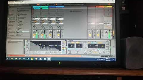 Relearning Ableton -  session 1 ("Another World" from chronocross)