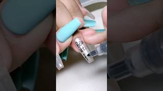Easy Doodling on Your Nails with the Nail Graffiti Pen #nailart #naildesign #nailtutorial Easy Doodling on Your Nails with the Nail Graffiti Pen #nailart #naildesign #nailtutorial