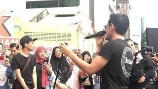 Khai Bahar - Bukan Dia Tapi Aku @ Projek Busking