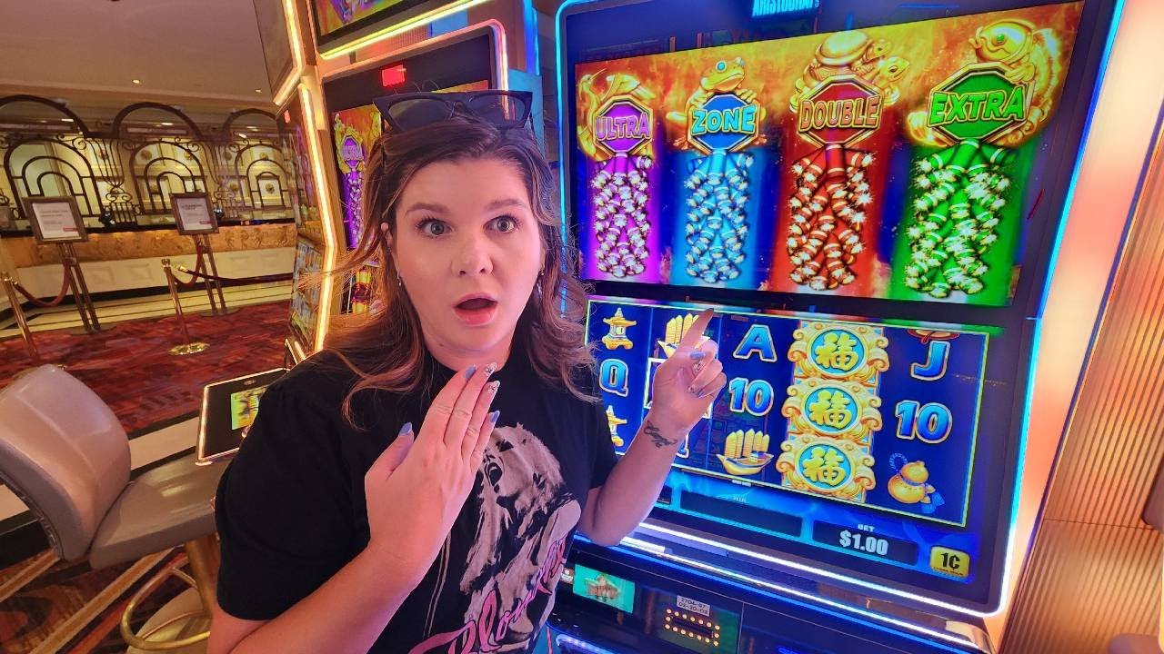 Someone Left Full Firecrackers For Me to POP at Caesars Palace Las Vegas!