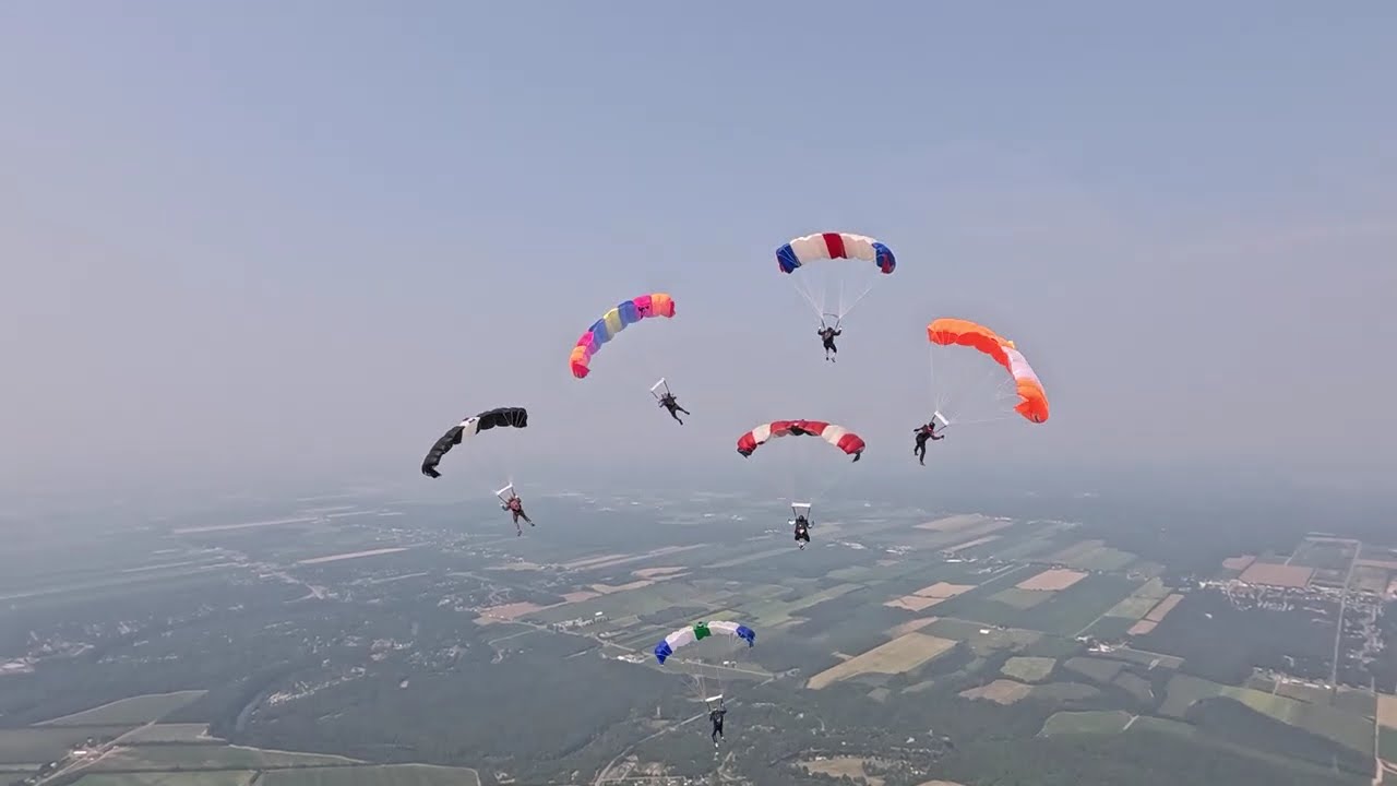 CRW 9 way diamond-Skydive 269