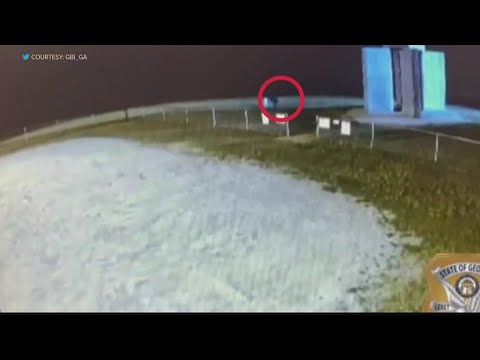 Video shows person running near Georgia Guidestones before explosion