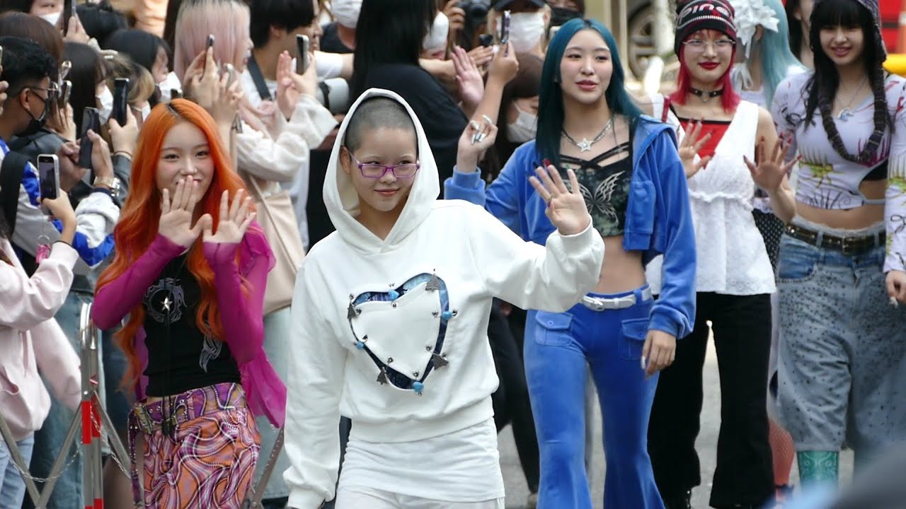 XG(엑스지) | Music Bank 출근길