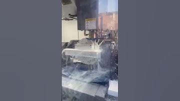 #5axis #cnc #akira #machinetools #milling ##clearance #arvil #checkitout #akiraseiki