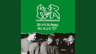 Watch Humleridderne Nar Alt Blir Sort video