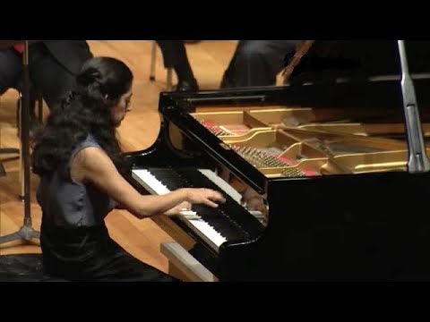 Claudia Corona - Piano Concerto by José Rolón (complete)