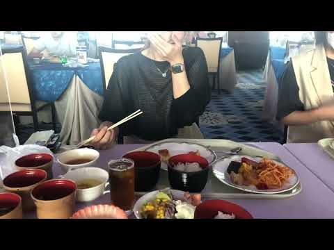 ホテルで朝食！